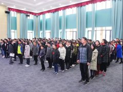 光谷外校初中部新学期综合表彰活动侧记